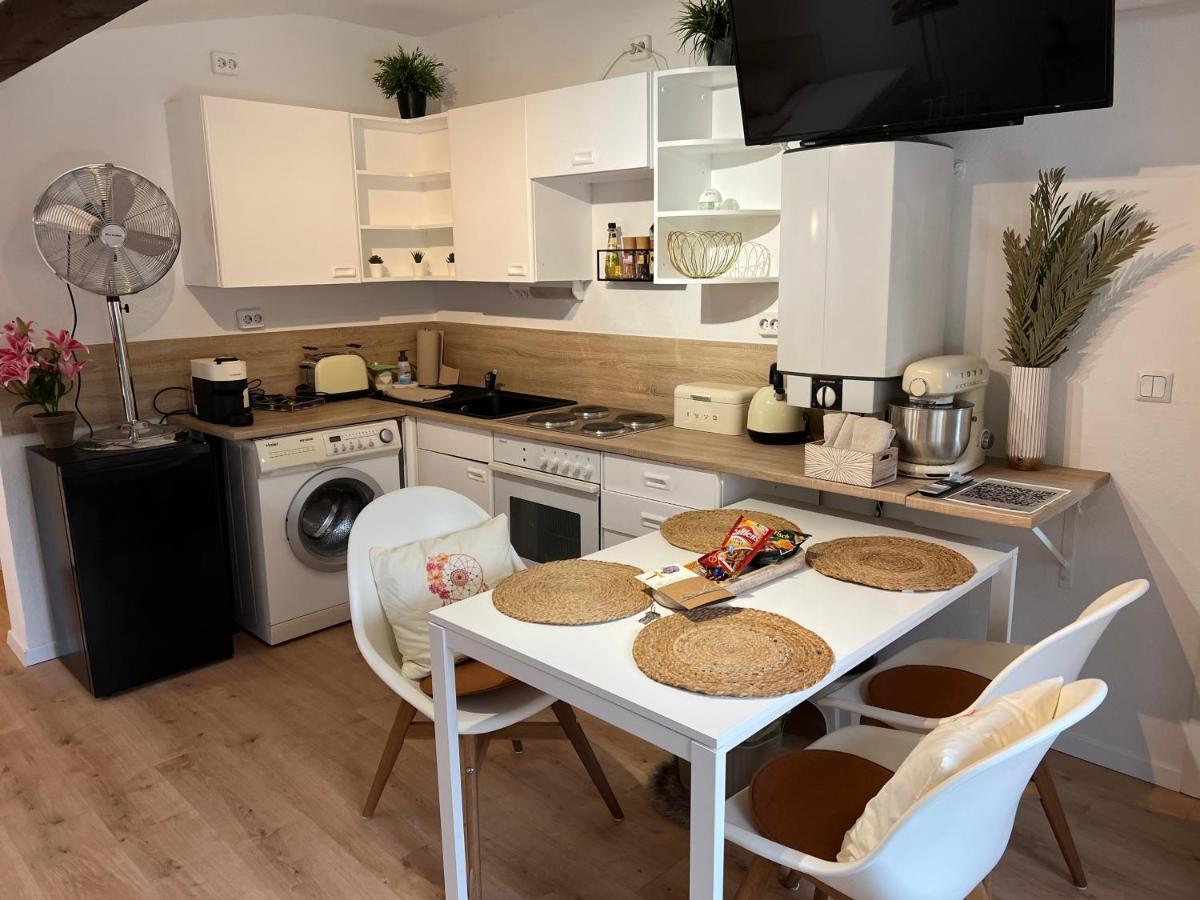 Ferienwohnung Landleben Fuer 2-3 Personen Едесгайм Екстер'єр фото